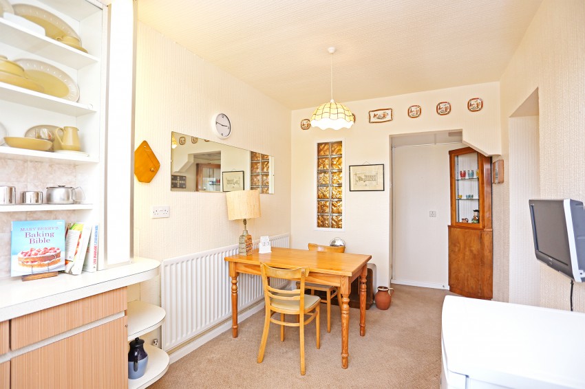 3bedroom semidetached house for sale in Chapel Fields Road, Solihull