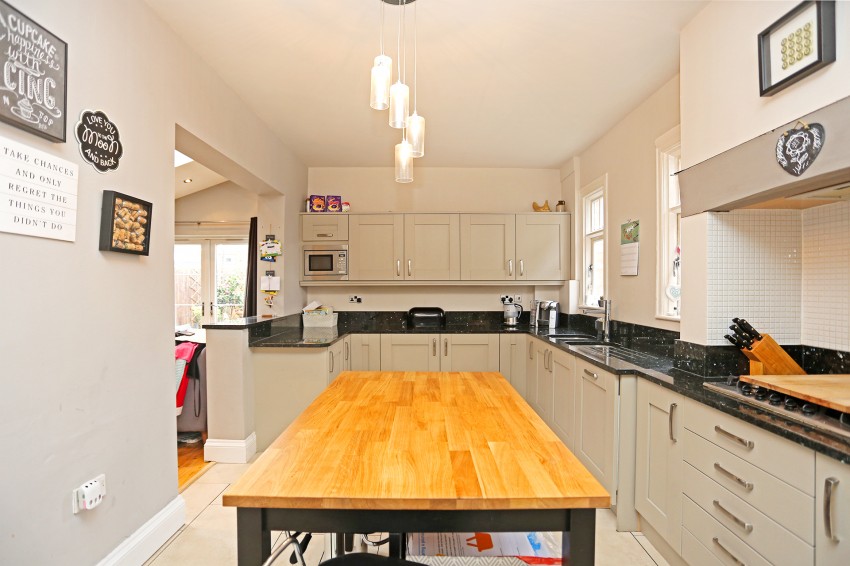 4bedroom semidetached house for sale in Beechnut Lane, Solihull