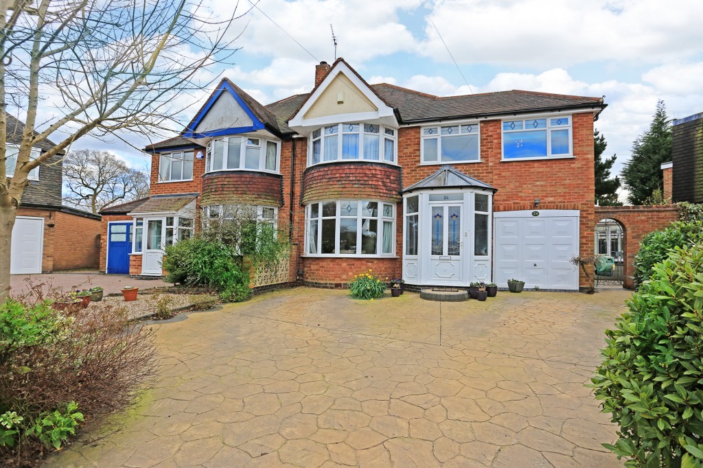 4bedroom semidetached house for sale in Wellington Grove, Solihull