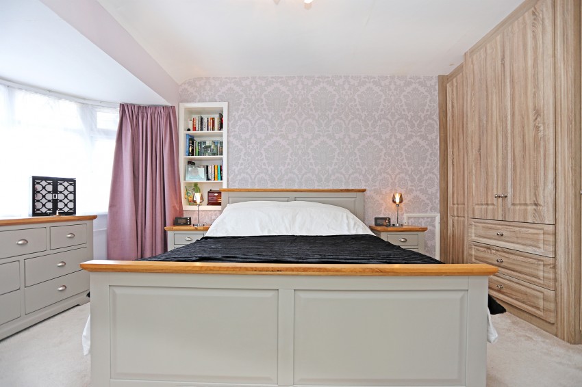 4bedroom semidetached house for sale in Wellington Grove, Solihull