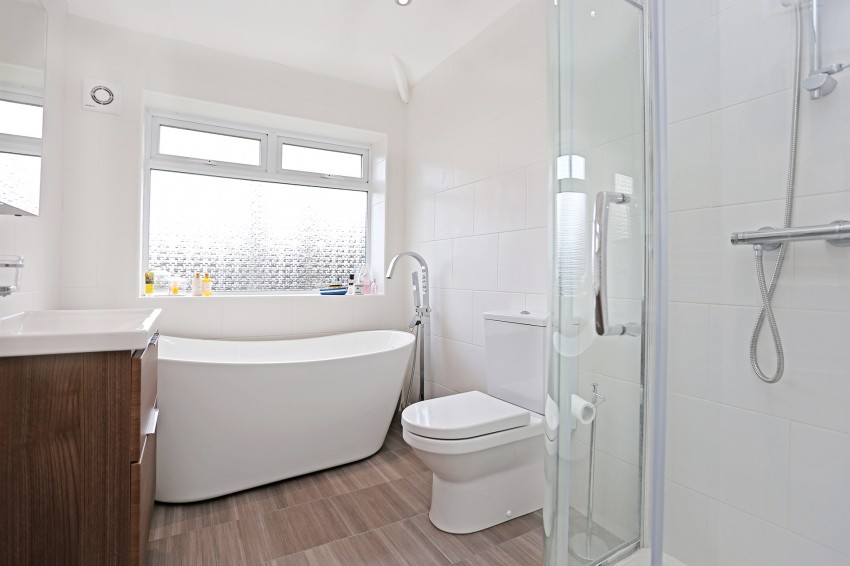 4bedroom semidetached house for sale in Wellington Grove, Solihull