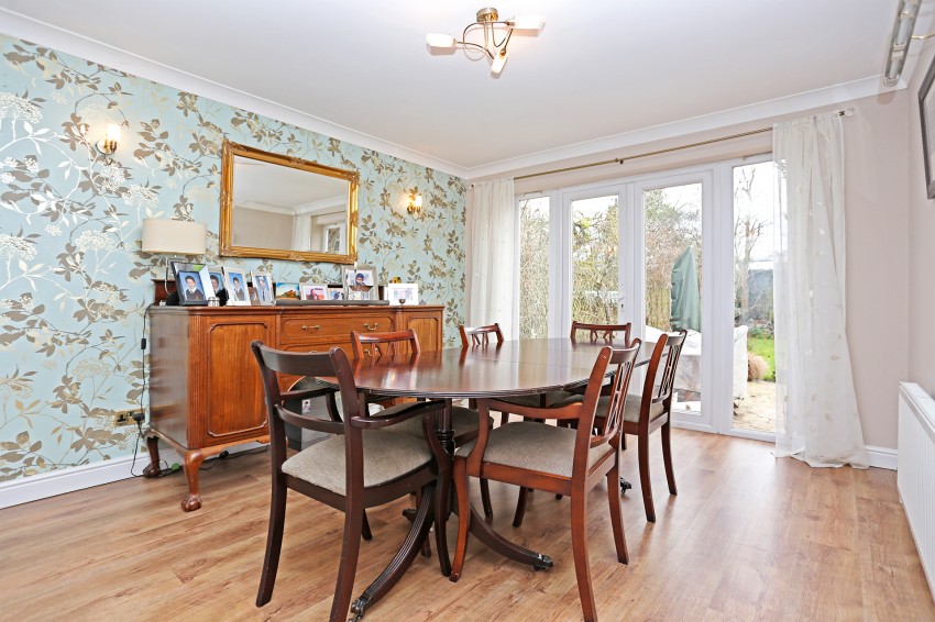 4bedroom semidetached house for sale in Wellington Grove, Solihull