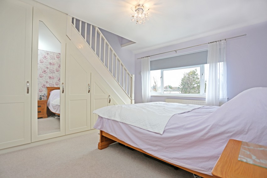 4bedroom semidetached house for sale in Wellington Grove, Solihull