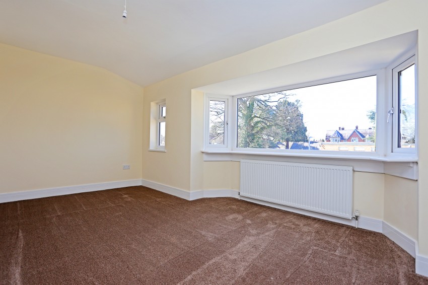 4bedroom semidetached house for sale in Hermitage Road, Solihull