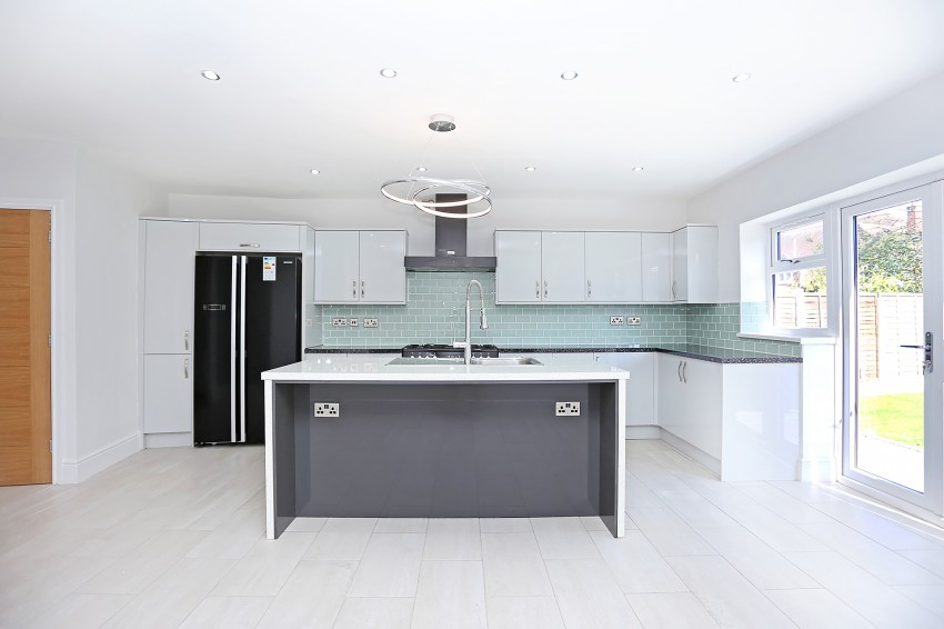 4bedroom semidetached house for sale in Hermitage Road, Solihull