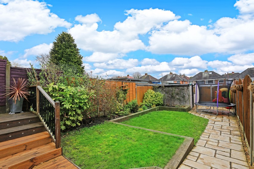3bedroom semidetached house for sale in Aldershaw Road, Birmingham