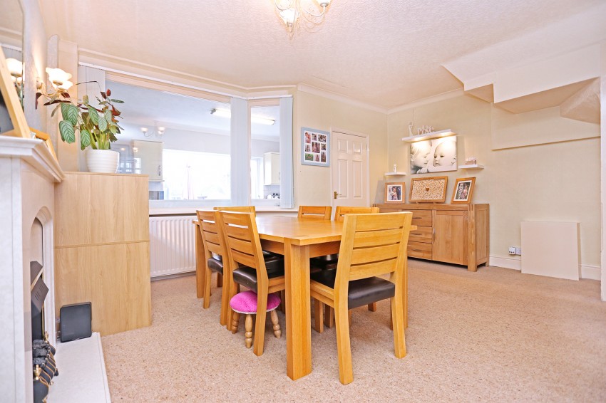 3bedroom semidetached house for sale in Aldershaw Road, Birmingham