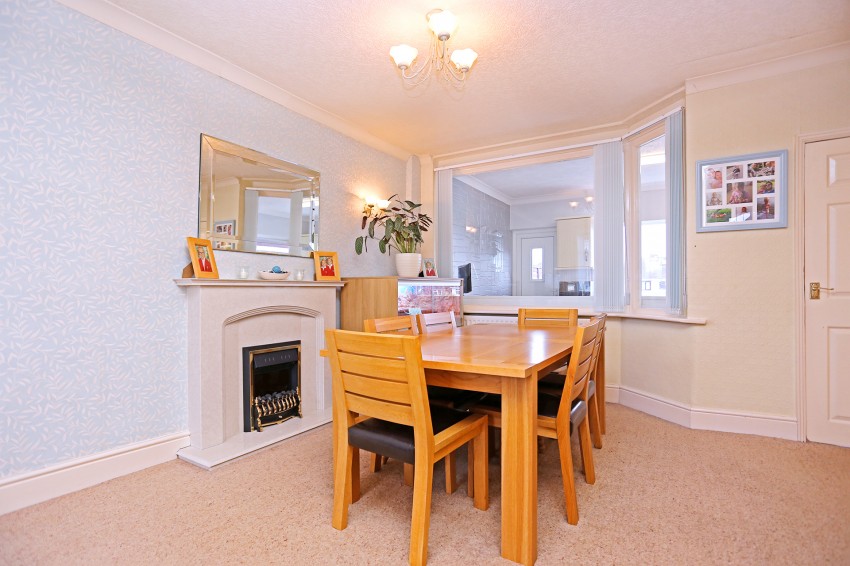 3bedroom semidetached house for sale in Aldershaw Road, Birmingham