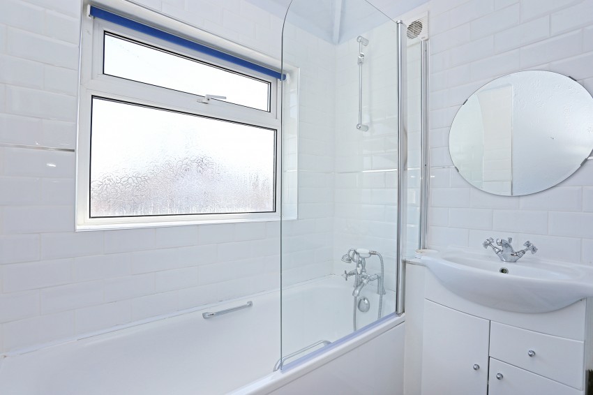 3bedroom semidetached house for sale in Arundel Crescent, Solihull