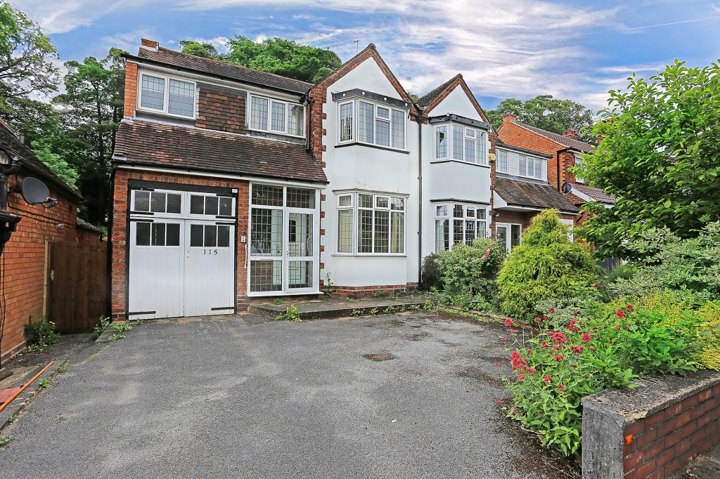 3bedroom semidetached house for sale in Bradbury Road, Solihull