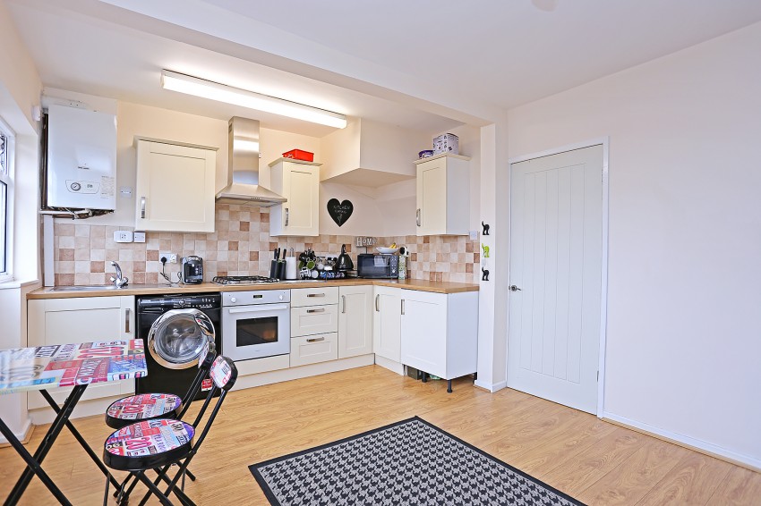 3bedroom town house for sale in Glencroft Road, Solihull