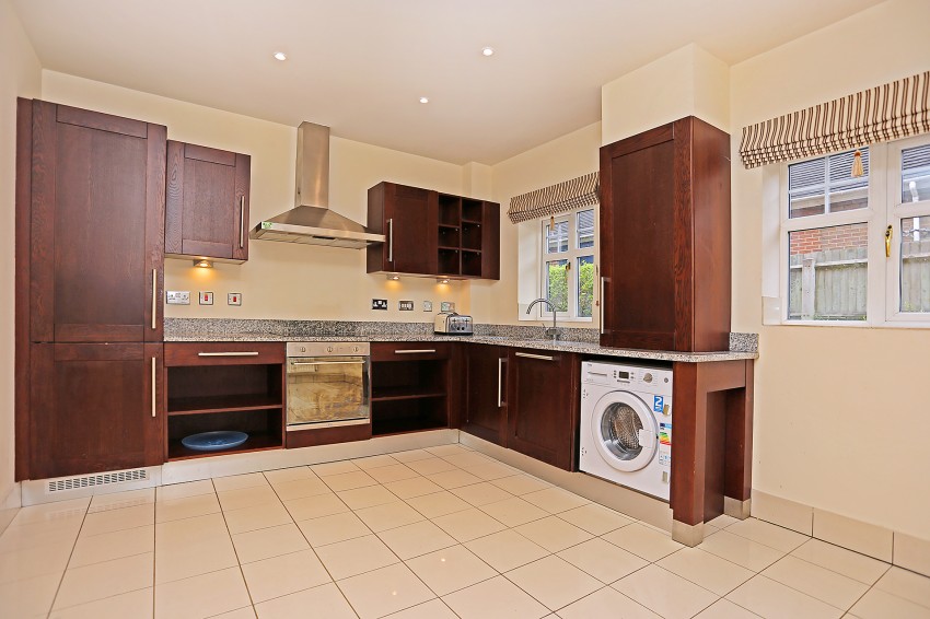 2bedroom apartment for sale in Katherine Place, 240 Station Road