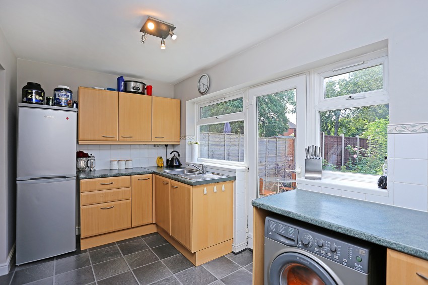 3bedroom town house for sale in Amberley Road, Solihull