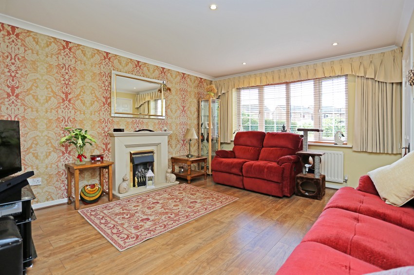 4bedroom detached house for sale in Pensham Croft, Monkspath, Solihull