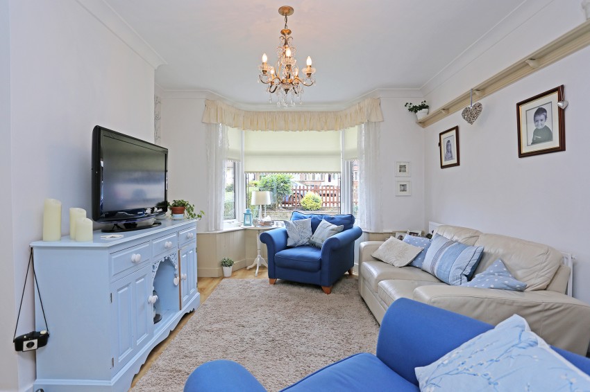 3bedroom semidetached house for sale in Wagon Lane, Solihull