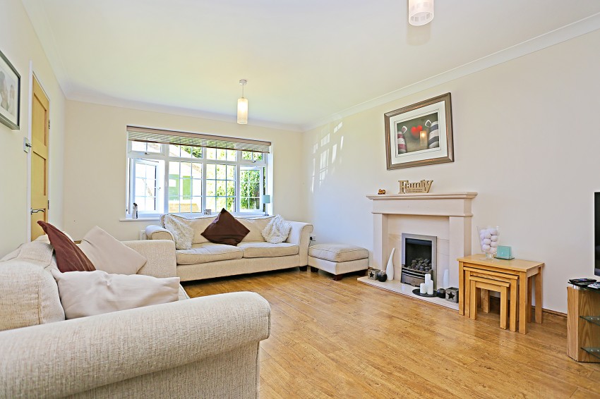 5bedroom detached house for sale in Rowthorn Drive, Monkspath, Solihull