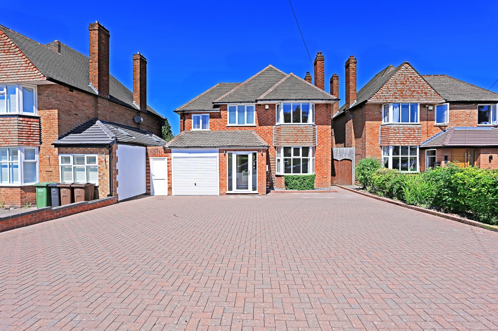 4bedroom detached house for sale in Buryfield Road, Solihull