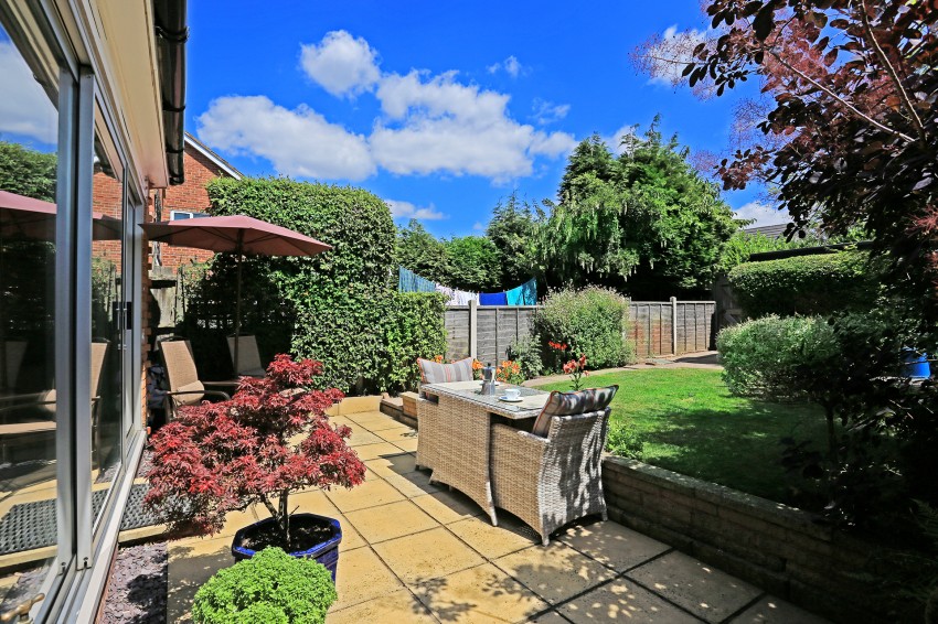 3bedroom town house for sale in Muswell Close, Solihull