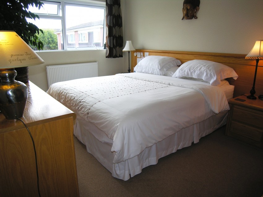 3bedroom town house for sale in Whitnash Close, Balsall Common