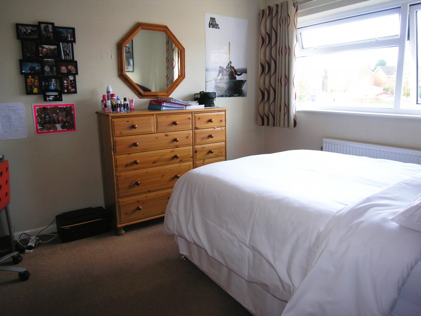 3bedroom town house for sale in Whitnash Close, Balsall Common