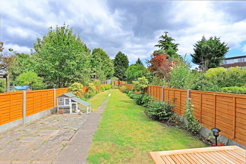 3bedroom town house for sale in Kimberley Road, Solihull