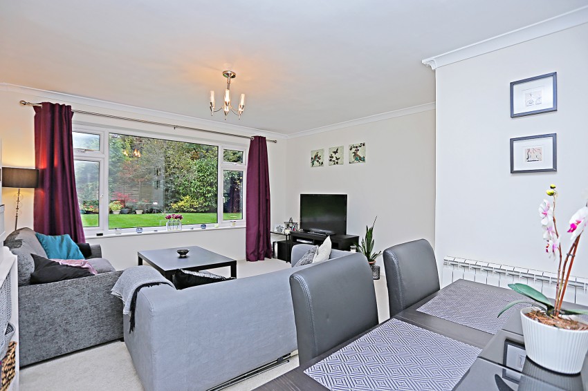 2bedroom apartment for sale in Paradise Court, Paradise Lane, Birmingham