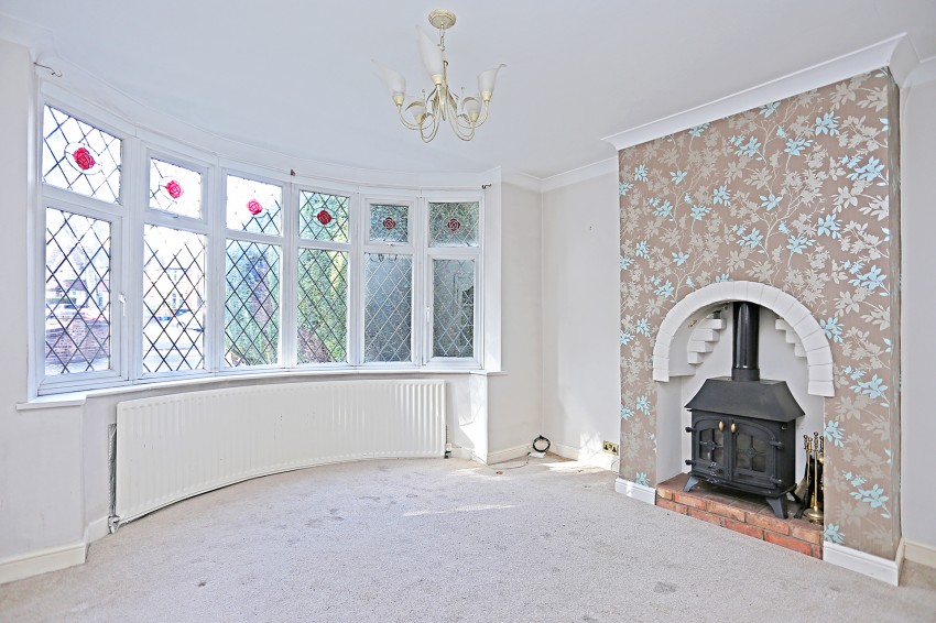 4bedroom semidetached house for sale in Edenbridge Road, Birmingham