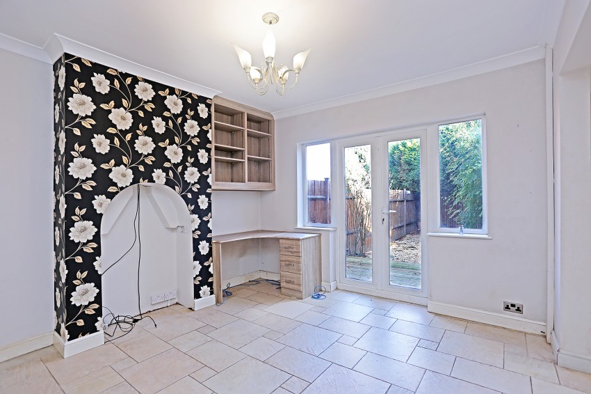 4bedroom semidetached house for sale in Edenbridge Road, Birmingham