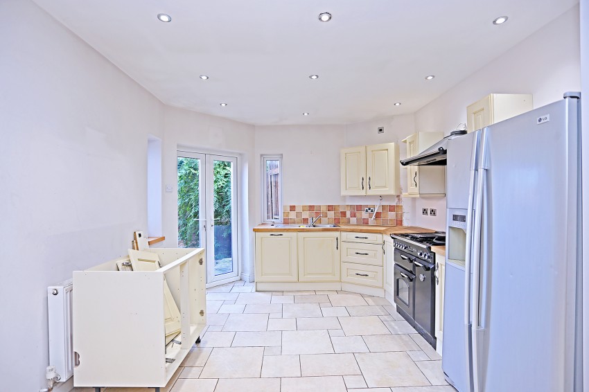 4bedroom semidetached house for sale in Edenbridge Road, Birmingham