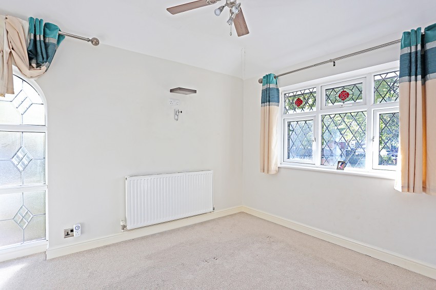 4bedroom semidetached house for sale in Edenbridge Road, Birmingham