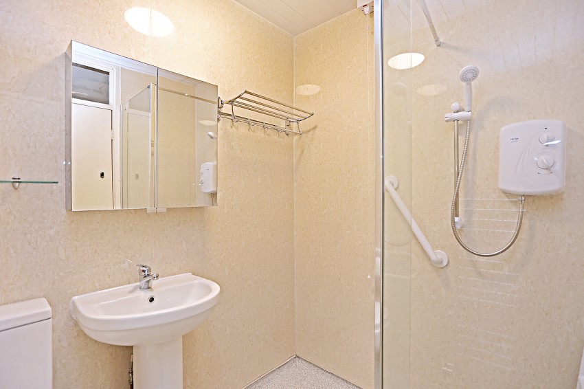 2bedroom town house for sale in Road, Solihull