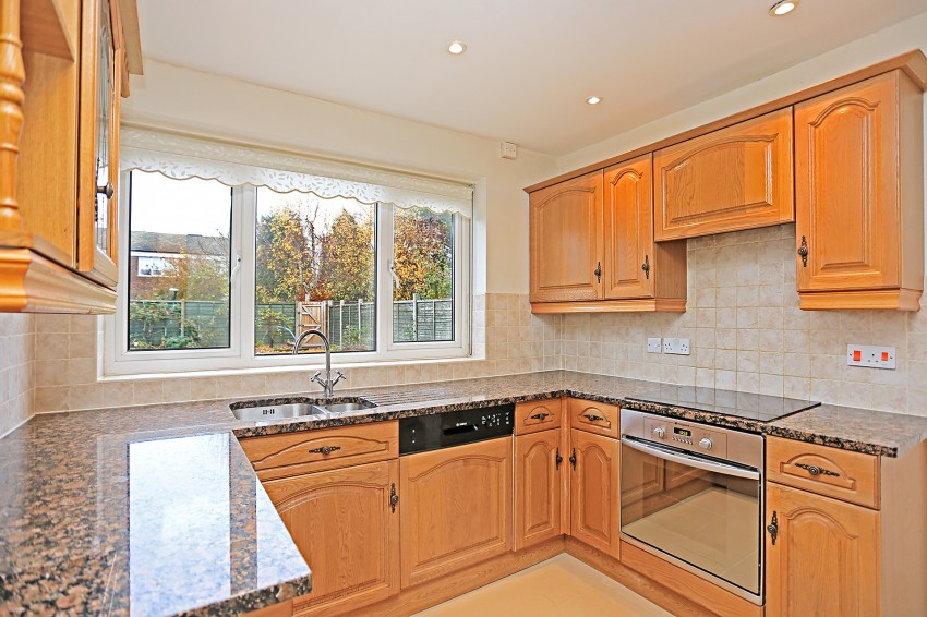 3bedroom linkdetached for sale in Ravenswood Drive, Solihull