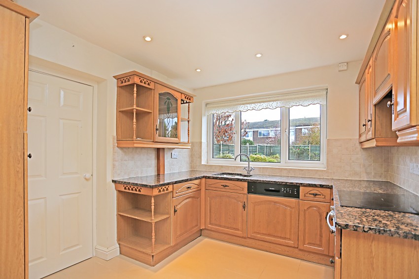 3bedroom linkdetached for sale in Ravenswood Drive, Solihull