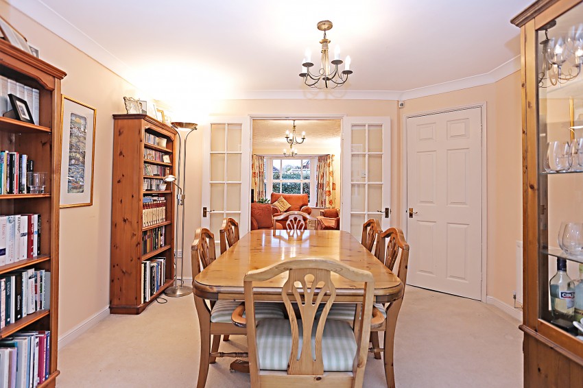 4bedroom detached house for sale in Huntley Drive, Solihull