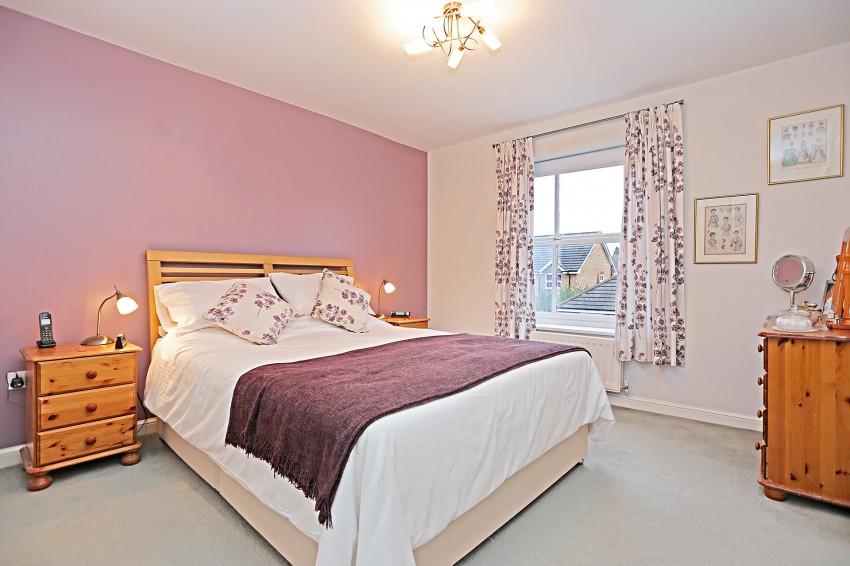 4bedroom detached house for sale in Huntley Drive, Solihull