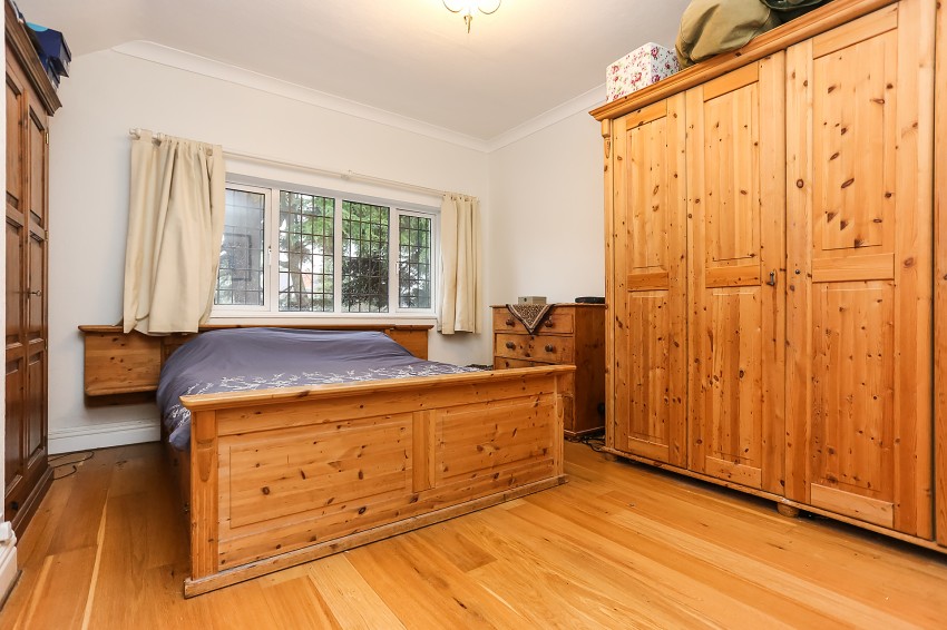 4bedroom semidetached house for sale in Warwick Road, Solihull