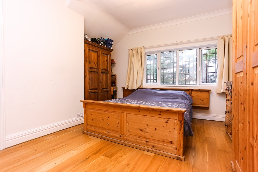 4bedroom semidetached house for sale in Warwick Road, Solihull