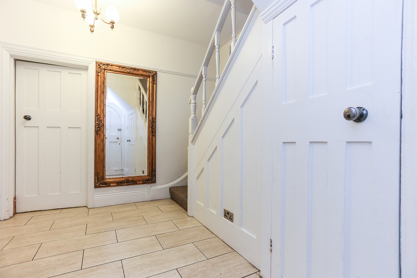 4bedroom semidetached house for sale in Warwick Road, Solihull