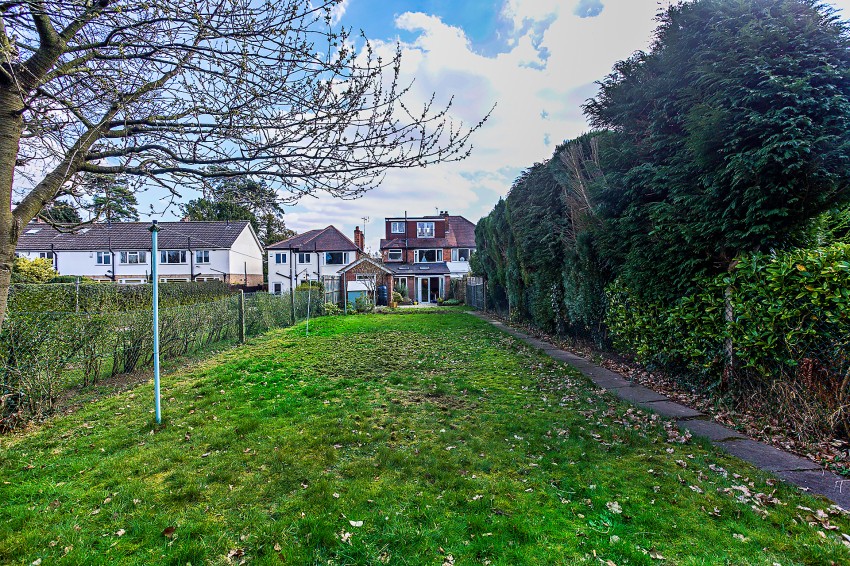 3bedroom semidetached house for sale in Wherretts Well Lane, Solihull