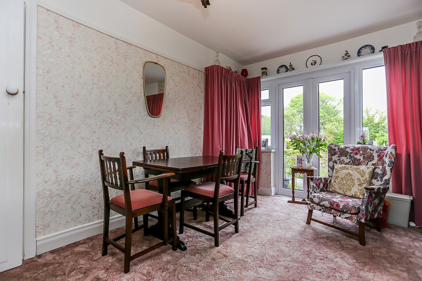 3bedroom semidetached house for sale in Pierce Avenue, Solihull