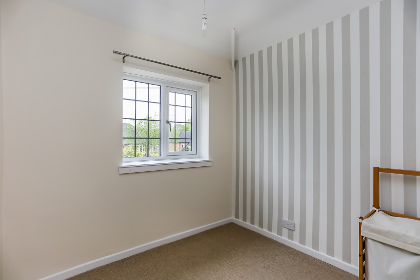 4bedroom semidetached house for sale in Stoneleigh Road, Solihull