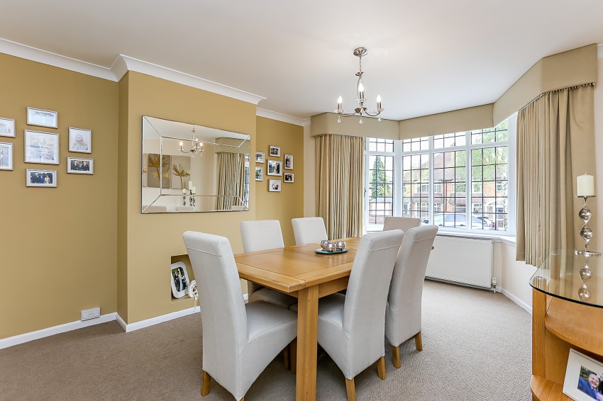 4bedroom semidetached house for sale in Stoneleigh Road, Solihull