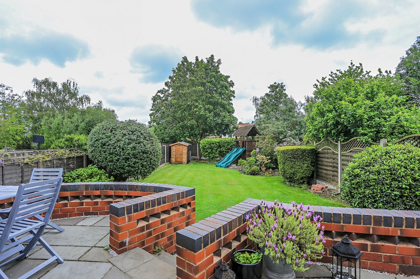 4bedroom semidetached house for sale in Bourton Road, Solihull