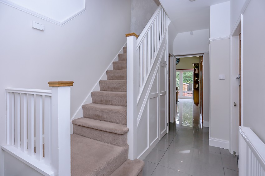 4bedroom semidetached house for sale in Bourton Road, Solihull