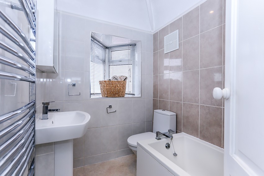 3bedroom semidetached house for sale in Bryn Arden Road, Birmingham