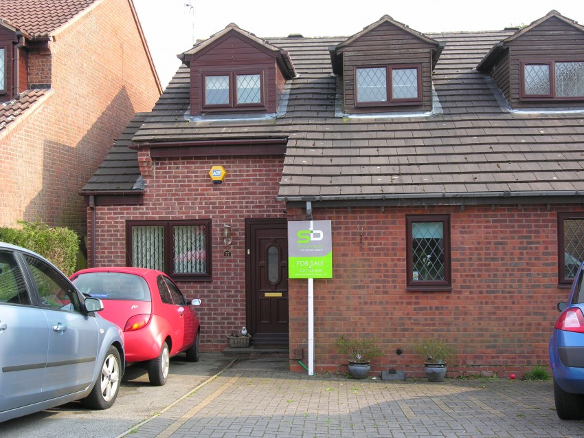 3bedroom semidetached house for sale in Tilesford Close, Monkspath