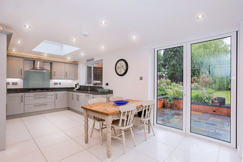 3bedroom semidetached house for sale in Ulverley Green Road, Solihull