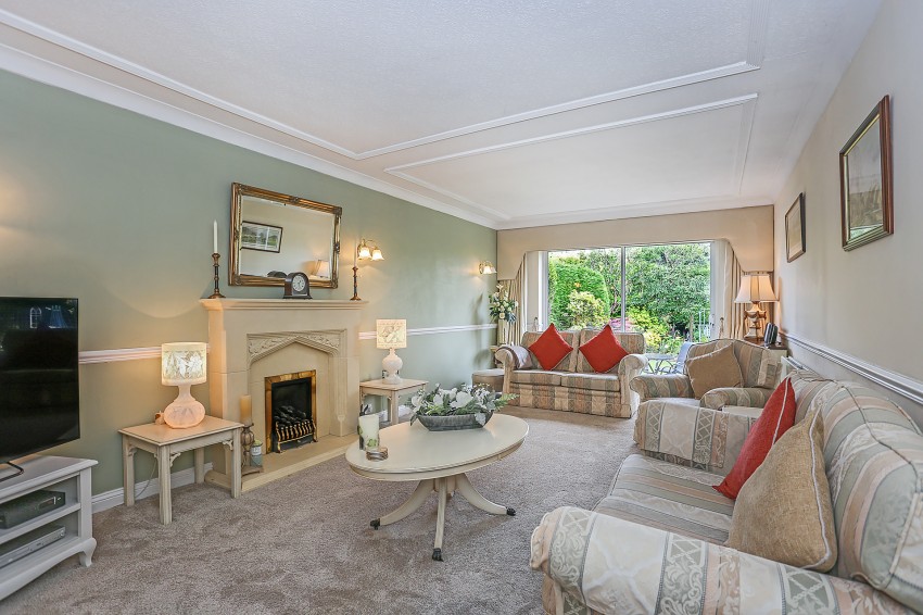 4bedroom detached house for sale in Buryfield Road, Solihull
