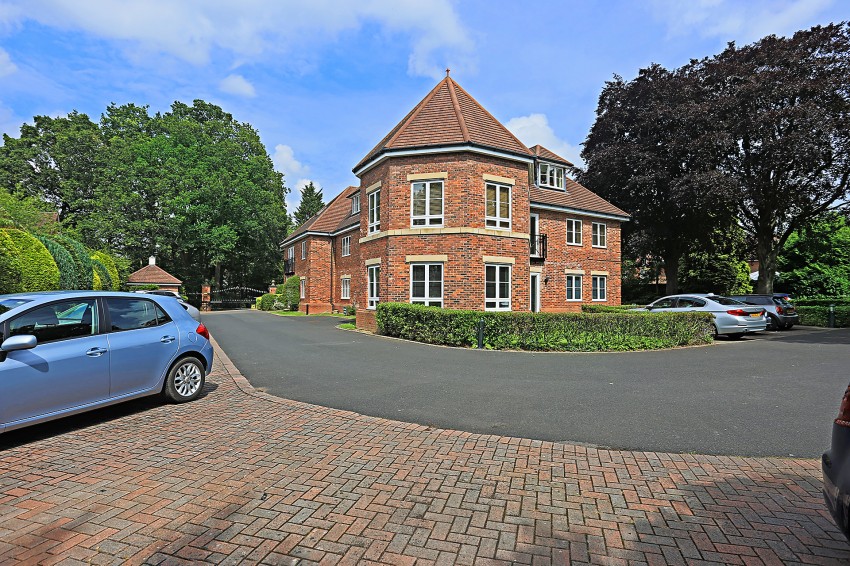 2bedroom apartment for sale in Ashleigh Heights, 514 Warwick Road