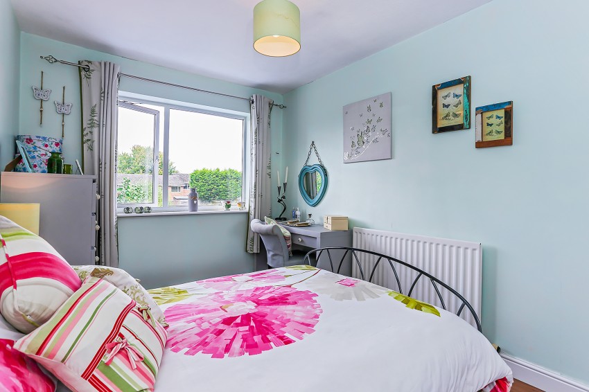 3bedroom town house for sale in Walsgrave Drive, Solihull